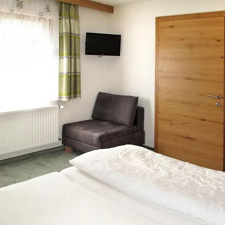 Ferienwohnung Prutz. 431w